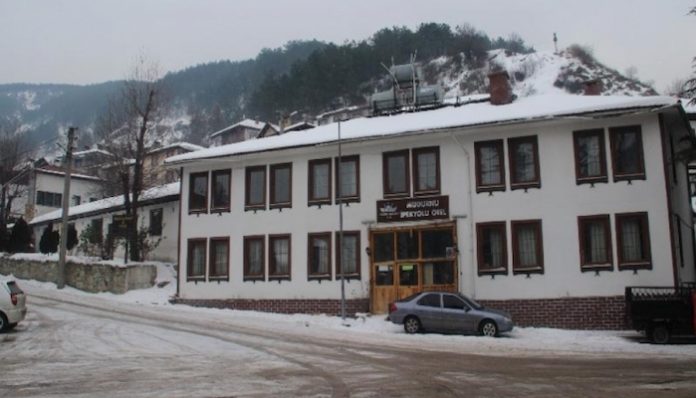 Mudurnu eski kaymakamlık binası